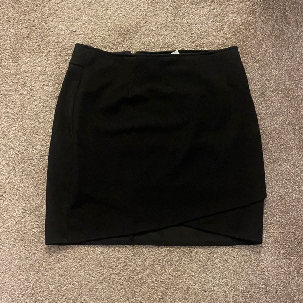 Black pencil skirt